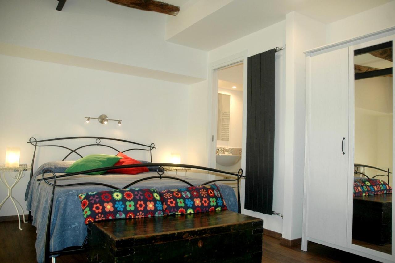 Casa Cesira Hotel Napoli Bagian luar foto