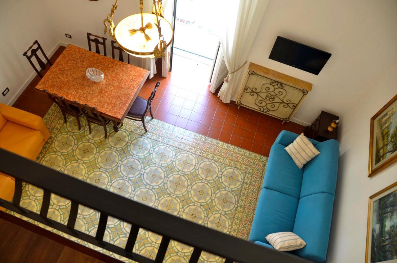 Casa Cesira Hotel Napoli Bagian luar foto