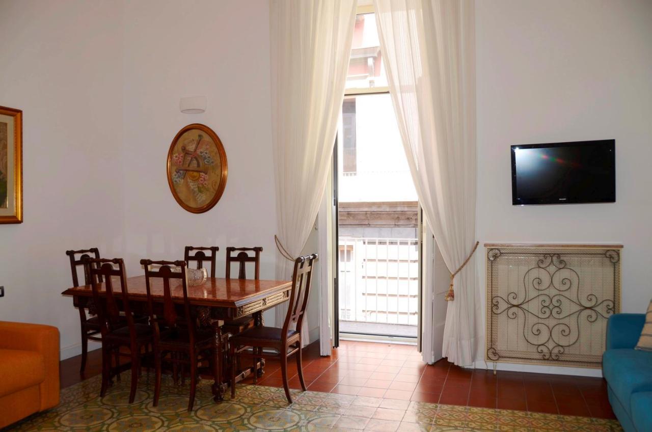 Casa Cesira Hotel Napoli Bagian luar foto