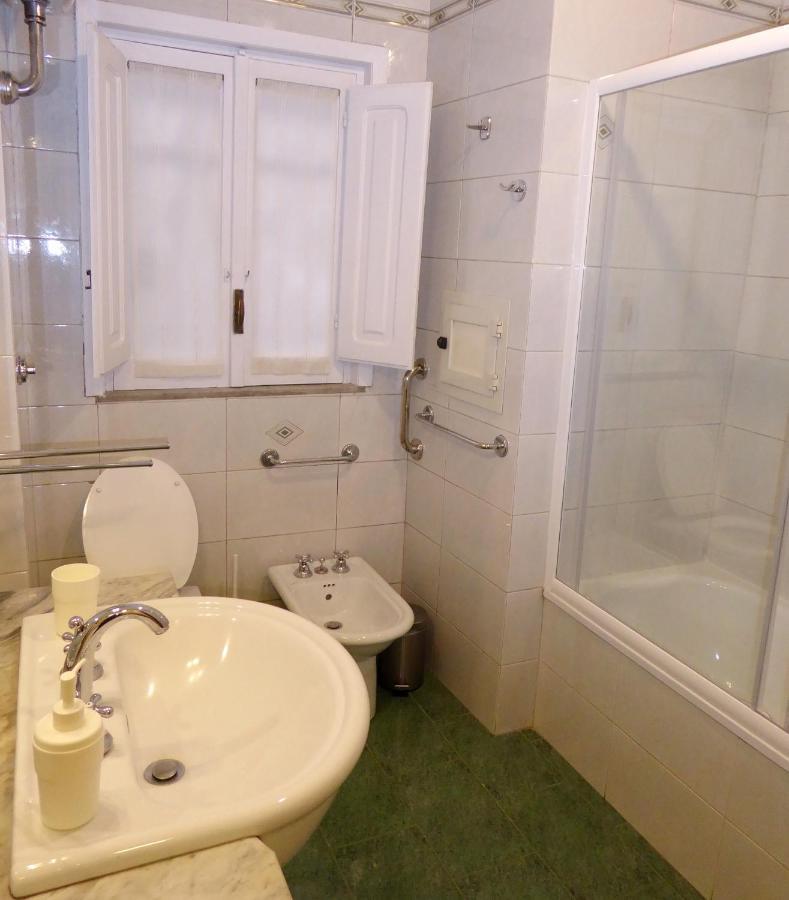 Casa Cesira Hotel Napoli Bagian luar foto