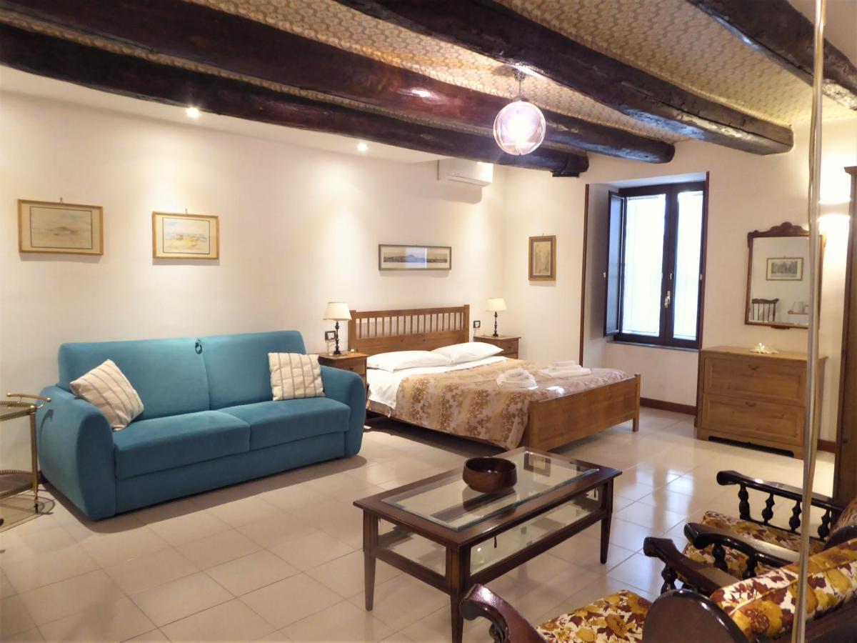 Casa Cesira Hotel Napoli Bagian luar foto
