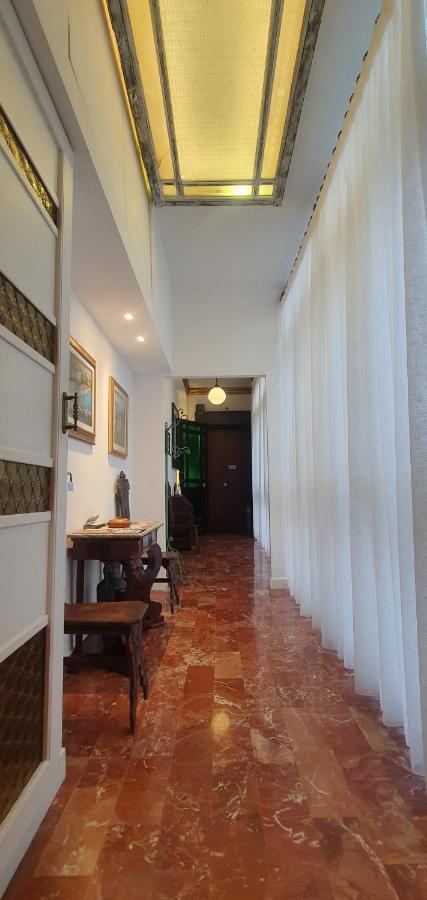 Casa Cesira Hotel Napoli Bagian luar foto
